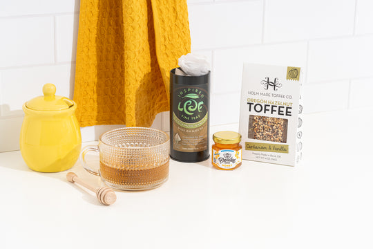 Cardamom & Vanilla Toffee and Tea Bundle